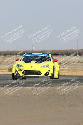 media/Nov-09-2024-GTA Finals Buttonwillow (Sat) [[c24c1461bf]]/Group 2/Session 1 (Sweeper)/